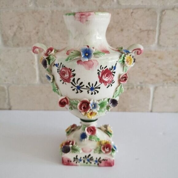 Vintage Capodimonte Style Small 7" Vase, CHIPPED Pedestal Florals Handmade Italy - Picture 8 of 10